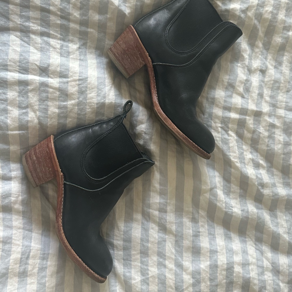 Red Wing Harriet Chelsea Boots 6.5